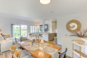 1 Mi to Indian Wells Condo with Golf Course Views!